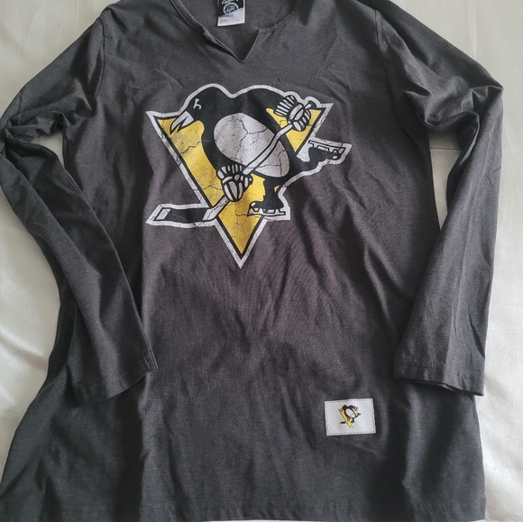 Pittsburgh Penguins Long Sleeve Sweater , Calhoun LG - Picture 3 of 3